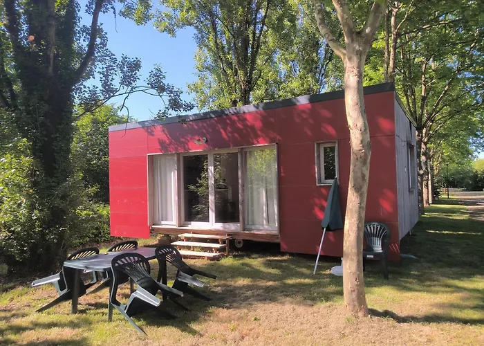 Onlycamp Le Petit Bocage Les Essarts (Vendee)